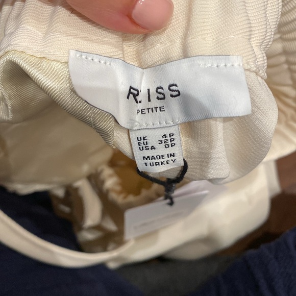 REISS / NWT Hailey petite  pull on tapered trousers in cream UK 4 US 0 - Picture 5 of 5